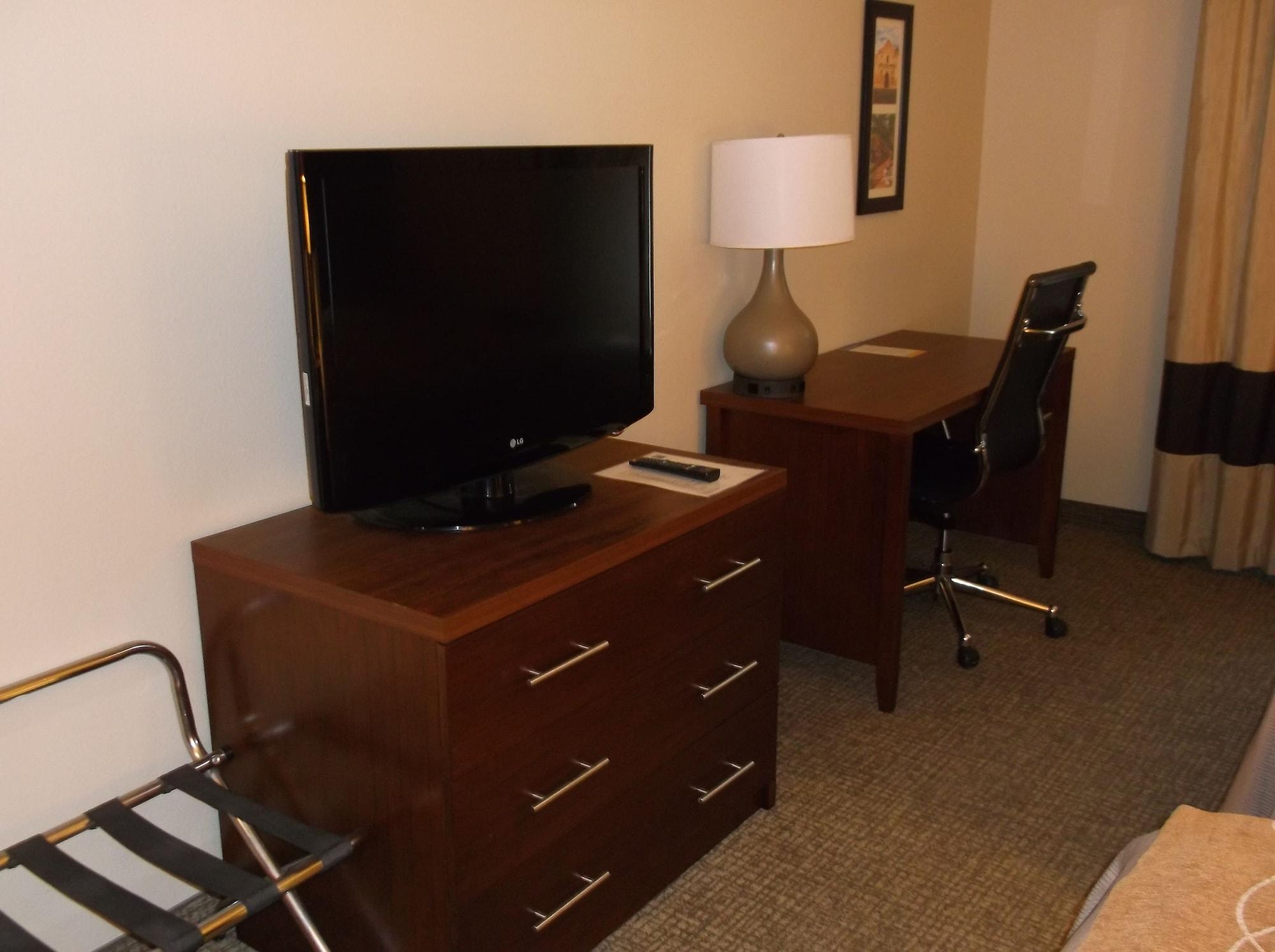 Comfort Inn & Suites Seguin Bagian luar foto